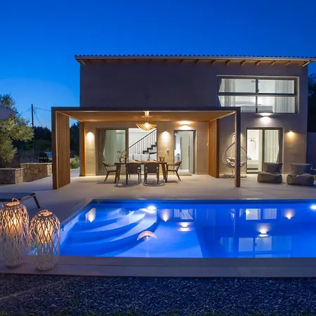 Luxury Elpis