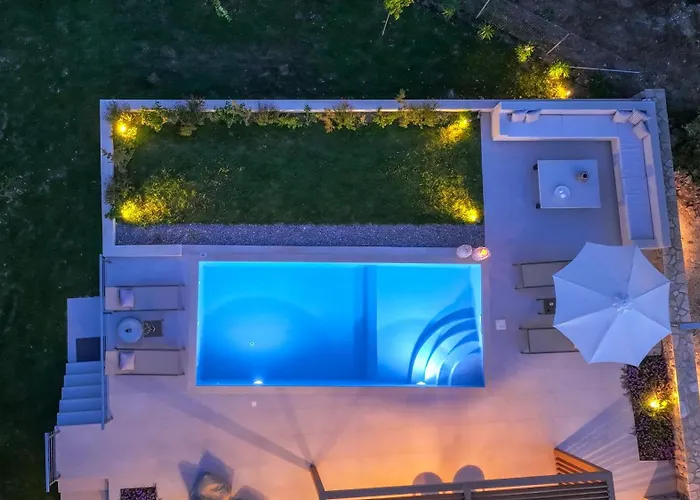 Luxury Elpis Villa *